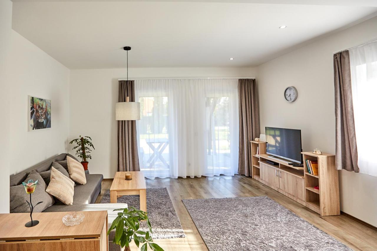 Ferienwohnung Rezeda Vendeghaz Fertőhomok Exterior foto