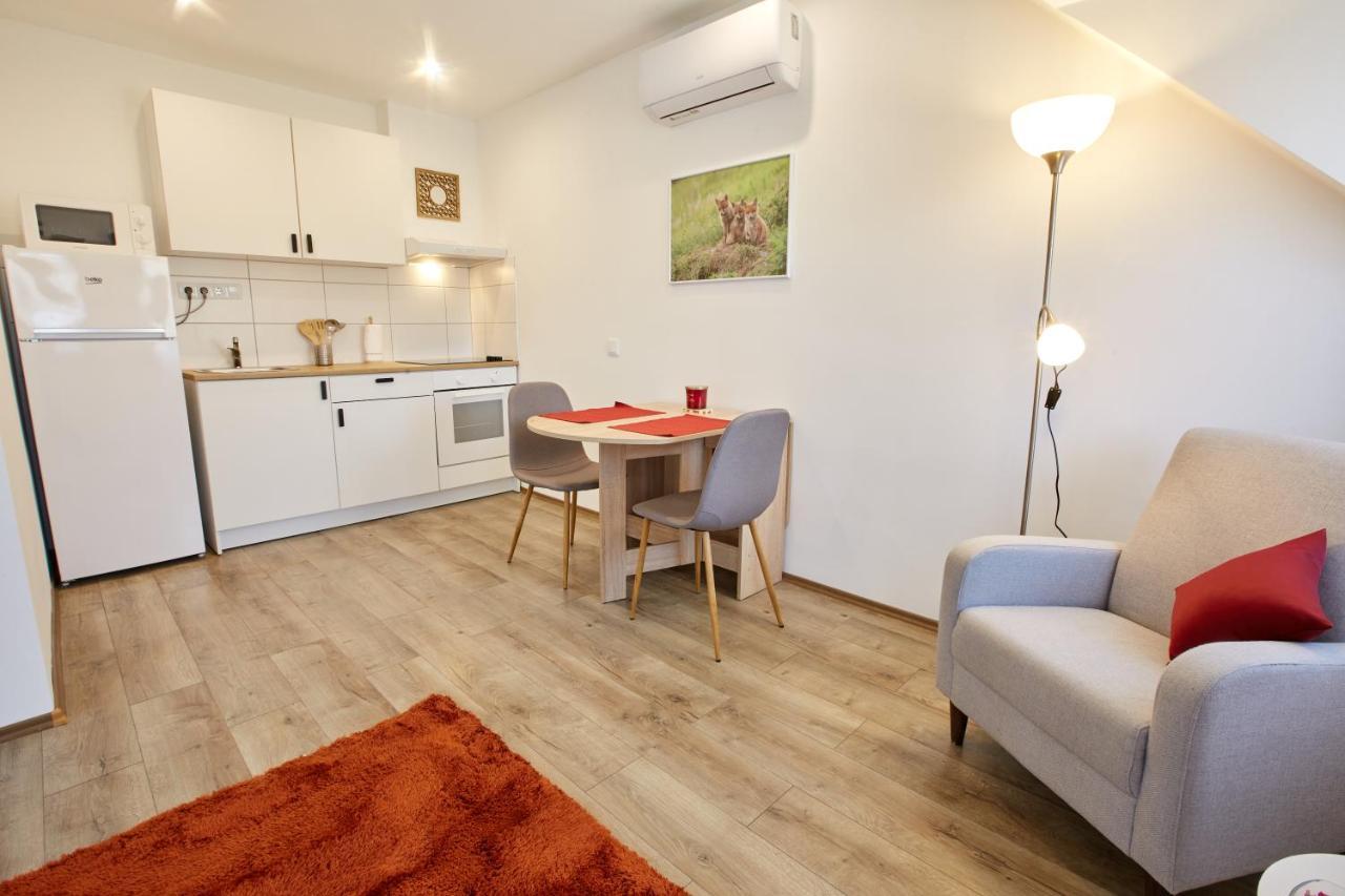 Ferienwohnung Rezeda Vendeghaz Fertőhomok Exterior foto