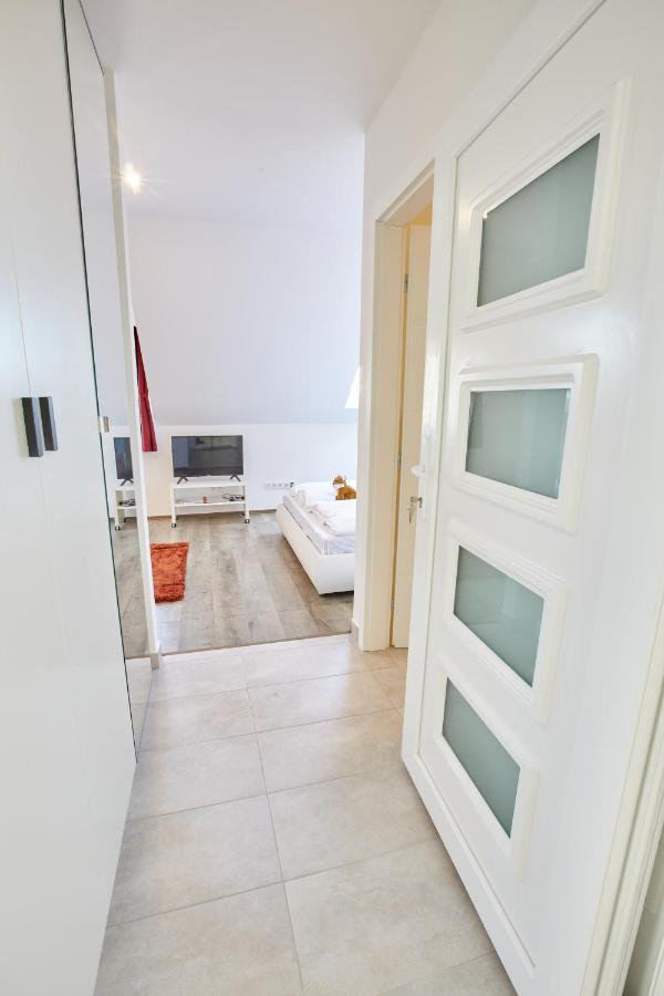 Ferienwohnung Rezeda Vendeghaz Fertőhomok Exterior foto